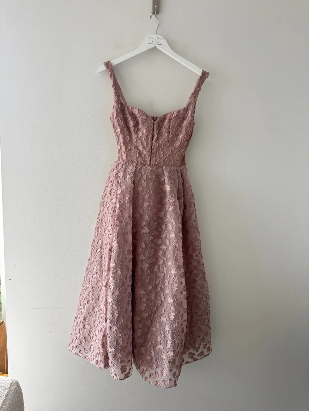 HOUSE OF CB Lovely Rose Midi Dress - Picture 2 of 7